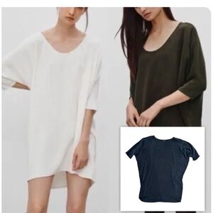 Aritzia Babaton Woman's 100% Silk Navy
Wyatt Dolman Sleeve Dress Size XS